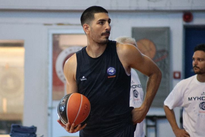 Σκουλίδας: “Περήφανος που ακολουθώ την Μύκονο Betsson από την Elite League μέχρι την Ευρώπη”