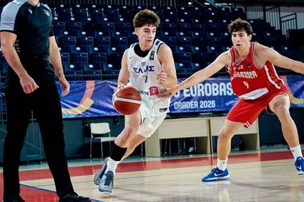 Πρώτη νίκη για την Εθνική Παίδων στο EuroBasket U16 με Χριστοδούλου, Σπανούλη και Μπάρλο σε πρώτο πλάνο