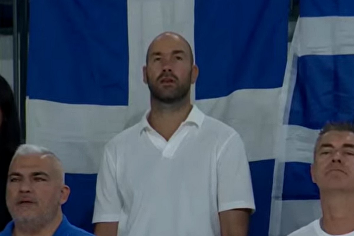 Ο Βασίλης Σπανούλης στο πλευρό της Εθνικής για τα προημιτελικά κόντρα στη Λετονία για το Eurobasket U16                                          Ο Βασίλης Σπανούλης στο πλευρό της Εθνικής για τα προημιτελικά κόντρα στη Λετονία για το Eurobasket U16
