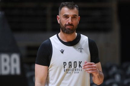 Παραμένει στον ΠΑΟΚ ο Ζάρας: Αυτός είναι ο νέος του ρόλος στην ομάδα