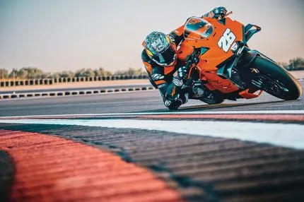 To California Superbike School Greece επιστρέφει -Βασικός του υποστηρικτής η KTM