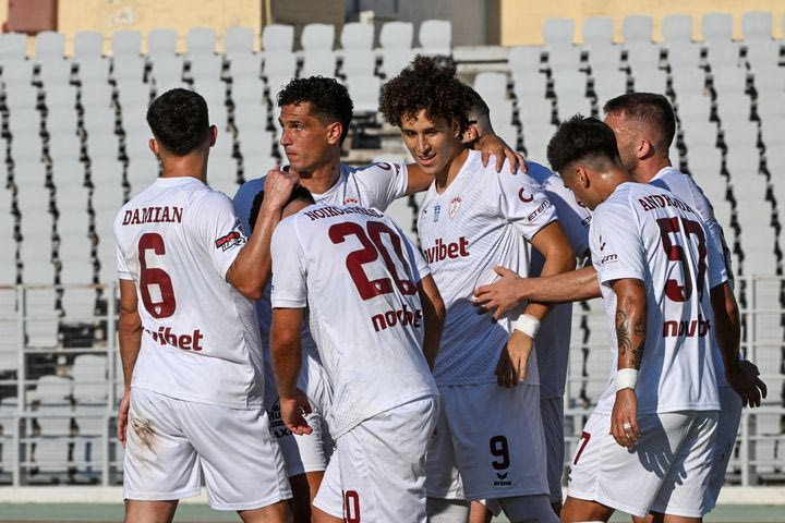 Superbet League 2: Πού θα δείτε το ΑΕΛ Novibet – ΠΑΟΚ Β’ και τα άλλα ματς για την 4η αγωνιστική