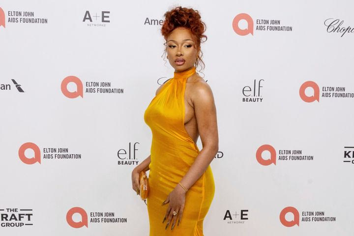 Η ράπερ Μέγκαν Thee Stallion μίλησε για τον χωρισμό της από τον Κλέι Τόμπσον: “Έχασα τον εαυτό μου μέσα στη σχέση”
