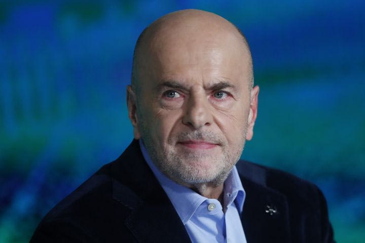Ο Αλαφούζος έβαλε ξανά την ανακατανομή εσόδων στο τραπέζι