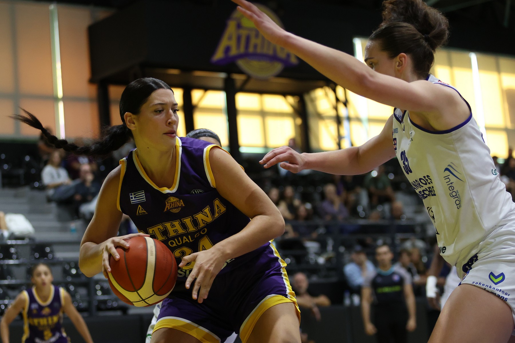 Mε πρωταγωνίστρια τη Φασούλα ο Αθηναϊκός επικράτησε της Μέχελεν στην πρεμιέρα του Αθens Cup                                          Mε πρωταγωνίστρια τη Φασούλα ο Αθηναϊκός επικράτησε της Μέχελεν στην πρεμιέρα του Αθens Cup