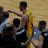 Λαρεντζάκης: Απέφυγε να χαιρετήσει τον Μπαρτζώκα στο φινάλε του Ολυμπιακός – ΑΕΚ