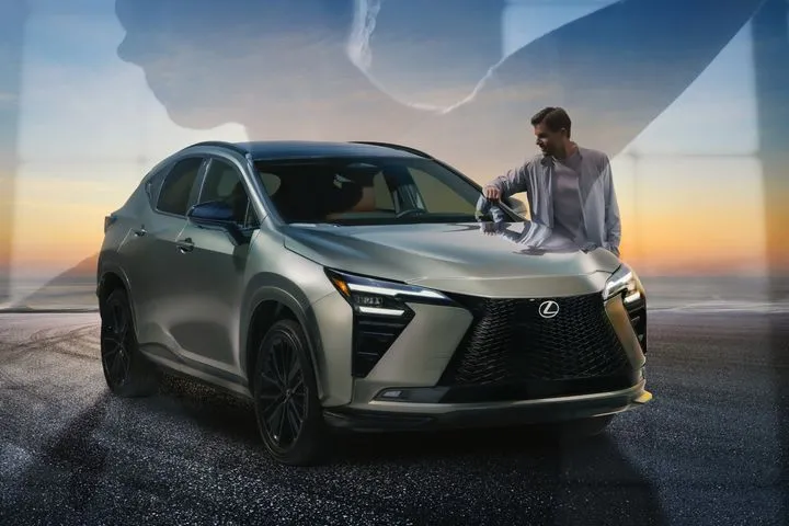 Αυτό είναι το νέο εμβληματικό SUV της Lexus- Μάθε τα πάντα για το NX που πάει πολυτέλεια και καινοτομία σε νέα ύψη