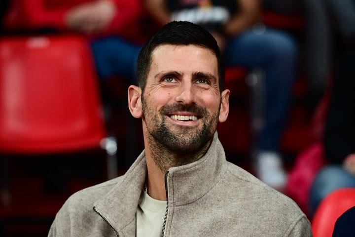 Η EuroLeague δεν κρατιέται για την πρεμιέρα: Ανέβασε VIDEO με τον Τζόκοβιτς να τραγουδά συνθήματα στο ΣΕΦ