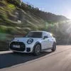 Tο 5θυρο Mini Cooper S σε Nanuq White: Περισσότερες πόρτες, περισσότεροι χώροι, αδιαμφισβήτητα Mini