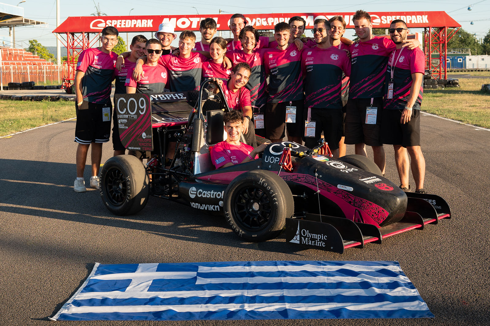 Η Pelops Racing κατέκτησε στη Ρουμανία την κορυφή της Ευρώπης στη Formula Student                                          Η Pelops Racing κατέκτησε στη Ρουμανία την κορυφή της Ευρώπης στη Formula Student