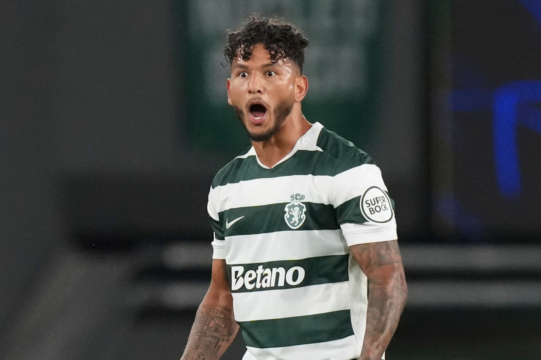Κάζο για τη Σπόρτινγκ του Ιωαννίδη, από 2-0 ισοφαρίστηκε σε 2-2 από την Αρούκα και αποδοκιμάστηκε από το κοινό της                                          Κάζο για τη Σπόρτινγκ του Ιωαννίδη, από 2-0 ισοφαρίστηκε σε 2-2 από την Αρούκα και αποδοκιμάστηκε από το κοινό της