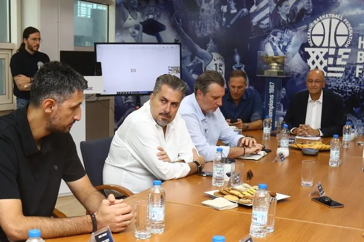EOK: Ολοκληρώθηκε η σύσκεψη των ομάδων για θέματα που αφορούν τη διαιτησία