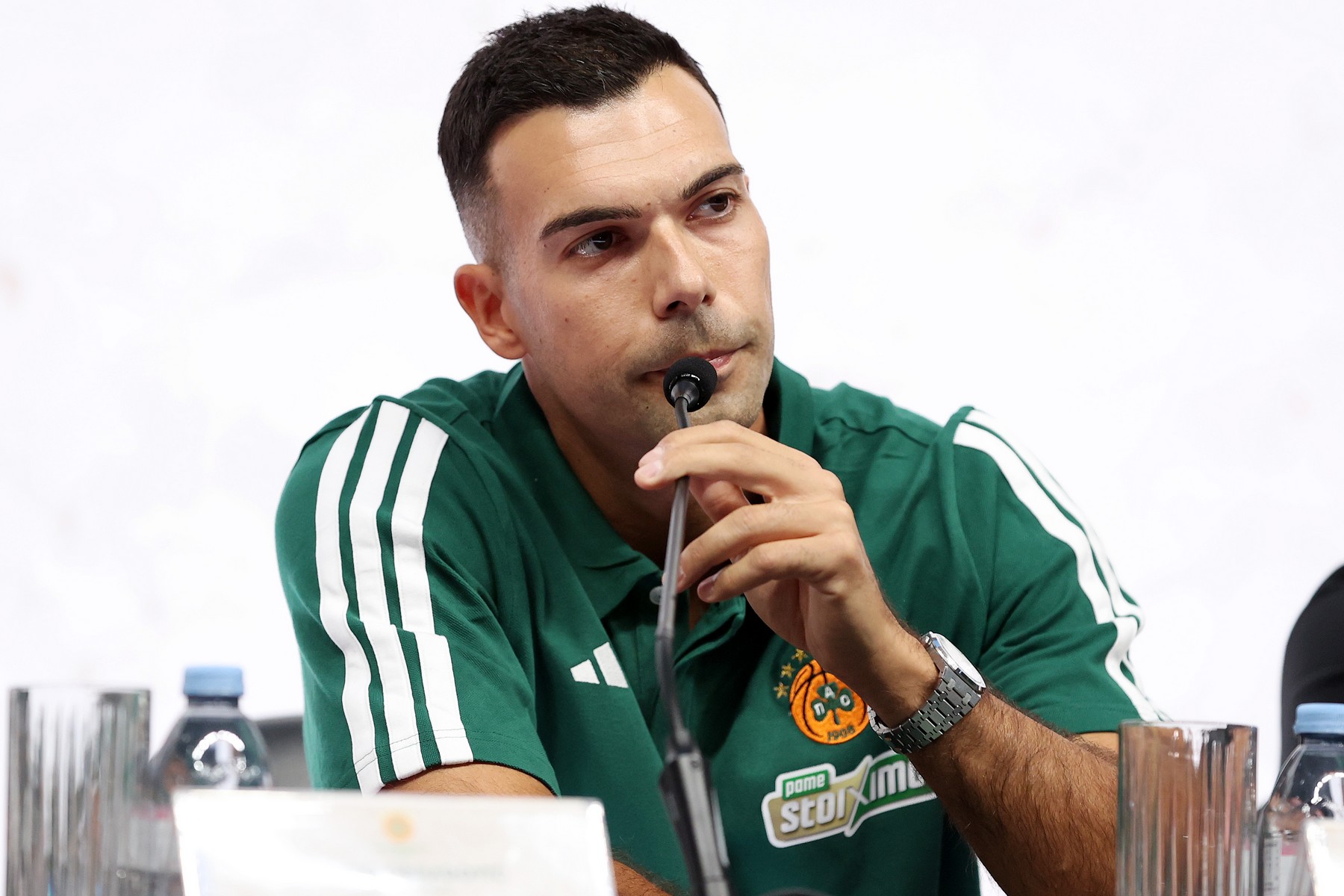 Σλούκας για το χαμόγελο του Δημήτρη Γιαννακόπουλου όταν είπε ότι είναι το 8ο τουρνουά: "Ο πρόεδρος εύχεται τον τίτλο και πιστεύει στις συγκυρίες"                                          Σλούκας για το χαμόγελο του Δημήτρη Γιαννακόπουλου όταν είπε ότι είναι το 8ο τουρνουά: "Ο πρόεδρος εύχεται τον τίτλο και πιστεύει στις συγκυρίες"