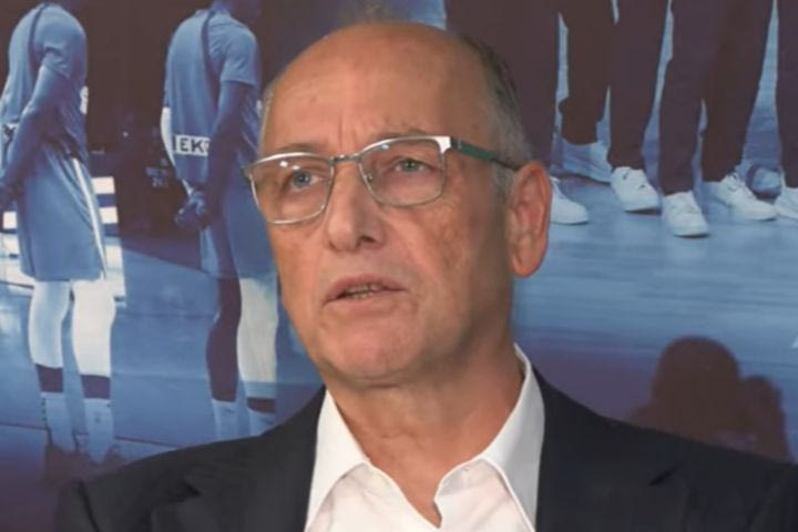 Χείμαρρος ο Βαγγέλης Λιόλιος: “Τα έβαλα με ένα σύστημα που έλεγχε τα πάντα και τα έκοψα όλα – Αν δεν καθαρίσει το μπάσκετ, δεν φεύγω”