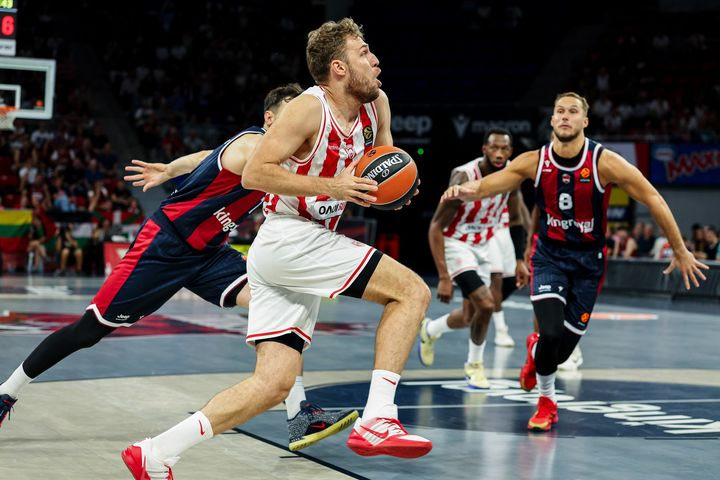 Tα highlights της επιβλητικής εμφάνισης του Ολυμπιακού απέναντι στην Μπασκόνια
