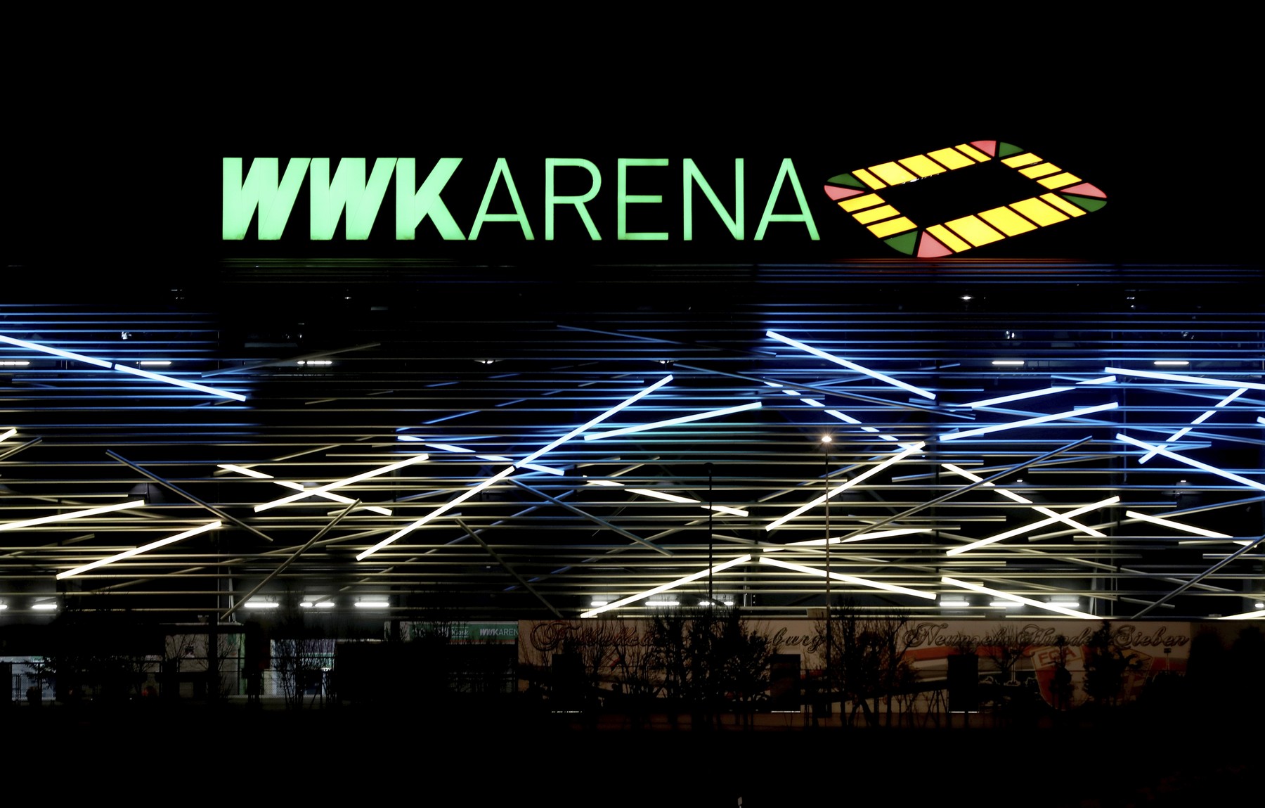 Το SPORT24 στη WWK Arena του Άουγκσμπουργκ για το μεγάλο παιχνίδι της Εθνικής απέναντι στη Γερμανία                                          Το SPORT24 στη WWK Arena του Άουγκσμπουργκ για το μεγάλο παιχνίδι της Εθνικής απέναντι στη Γερμανία