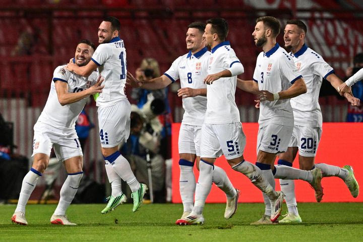 Σερβία – Ολλανδία: Βασικός και αρχηγός ο Ζίβκοβιτς, στον πάγκο ο Γιόβιτς