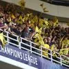 ΑΕΚ: Απίστευτες εικόνες στην Allwyn Arena με 30.000 κιτρινόμαυρες σημαίες σε όλο το γήπεδο