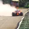 Formula 1: Έφυγε στις μπαριέρες ο Λεκλέρ και διέλυσε τη Ferrari