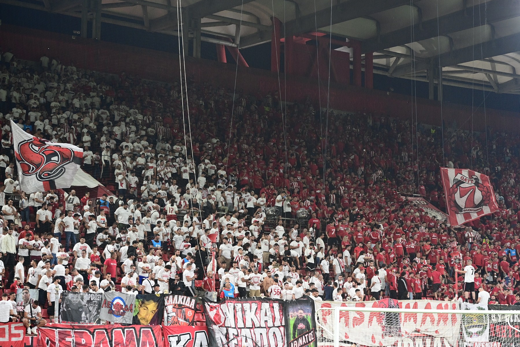 Δεν θα πέφτει καρφίτσα: Sold out το ντέρμπι ανάμεσα στον Ολυμπιακό και τον Παναθηναϊκό                                          Δεν θα πέφτει καρφίτσα: Sold out το ντέρμπι ανάμεσα στον Ολυμπιακό και τον Παναθηναϊκό