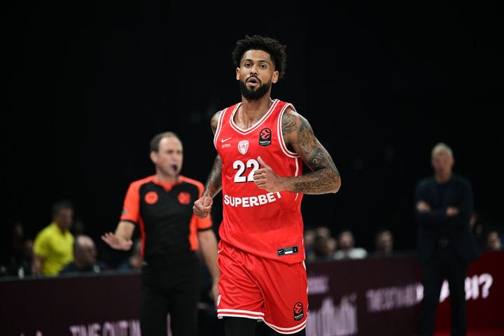 EuroLeague Super Cup: Από αυτό το ζευγάρι θα προκύψει ο αντίπαλος του Ολυμπιακού για τον τελικό