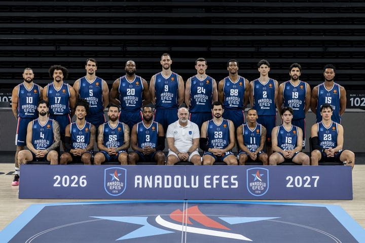 Η Εφές πήρε το Super Cup της VTB League κόντρα στη Λοκομοτίβ με 27άρη Μάικ Τζέιμς: Αυτά έκανε ο Αλεξέι Ποκουσέβσκι