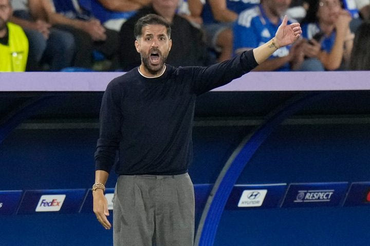 Φάμπρεγας: “Υπάρχουν προπονητές που έχουν κερδίσει τίτλους και άλλοι με μηδέν τίτλους, εγώ είμαι στο δεύτερο στρατόπεδο”
