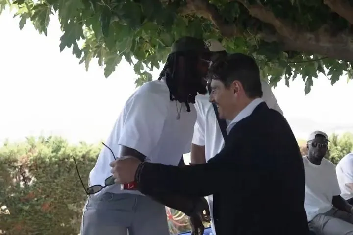 Η παρακάμερα από το γεύμα που παρέθεσε ο Δημήτρης Γιαννακόπουλος στην ΚΑΕ Παναθηναϊκός AKTOR: Αγκαλιές, χαμόγελα και ξεκάθαροι στόχοι