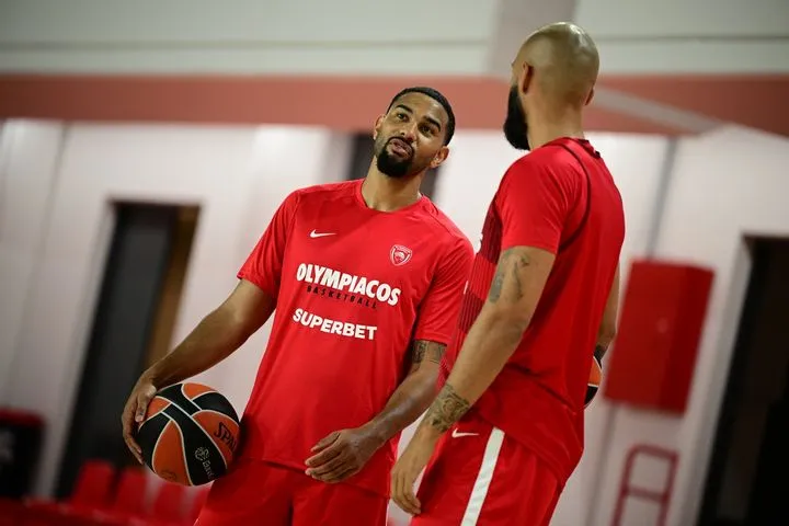 Ο Κόρι Τζόσεφ έκανε blind-ranking στους προπονητές της EuroLeague: Τι είπε για Μπαρτζώκα, Ομπράντοβιτς και σε ποιον ζήτησε συγγνώμη