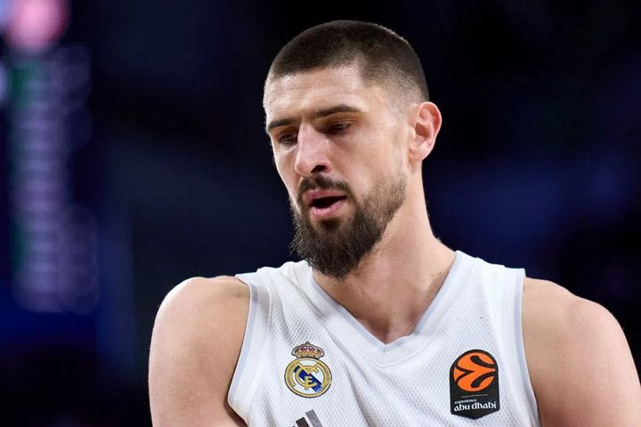 Η Μπασκόνια σκέφτεται να αποδεσμεύσει τον Λεν λίγες ημέρες μετά την απόκτησή του