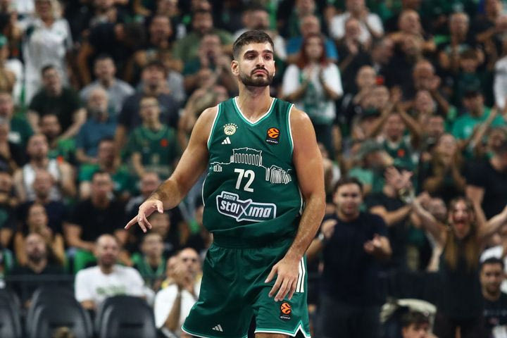 Παναθηναϊκός: “Λευτέρη Μαντζούκα, θα είσαι το τριάρι μου”