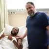 Ο Μαρινάκης επισκέφθηκε στο νοσοκομείο τον Ελ Κααμπί: “Να ξέρεις ότι είσαι και θα παραμείνεις μέλος της οικογένειάς μας για όσο εσύ το θέλεις”