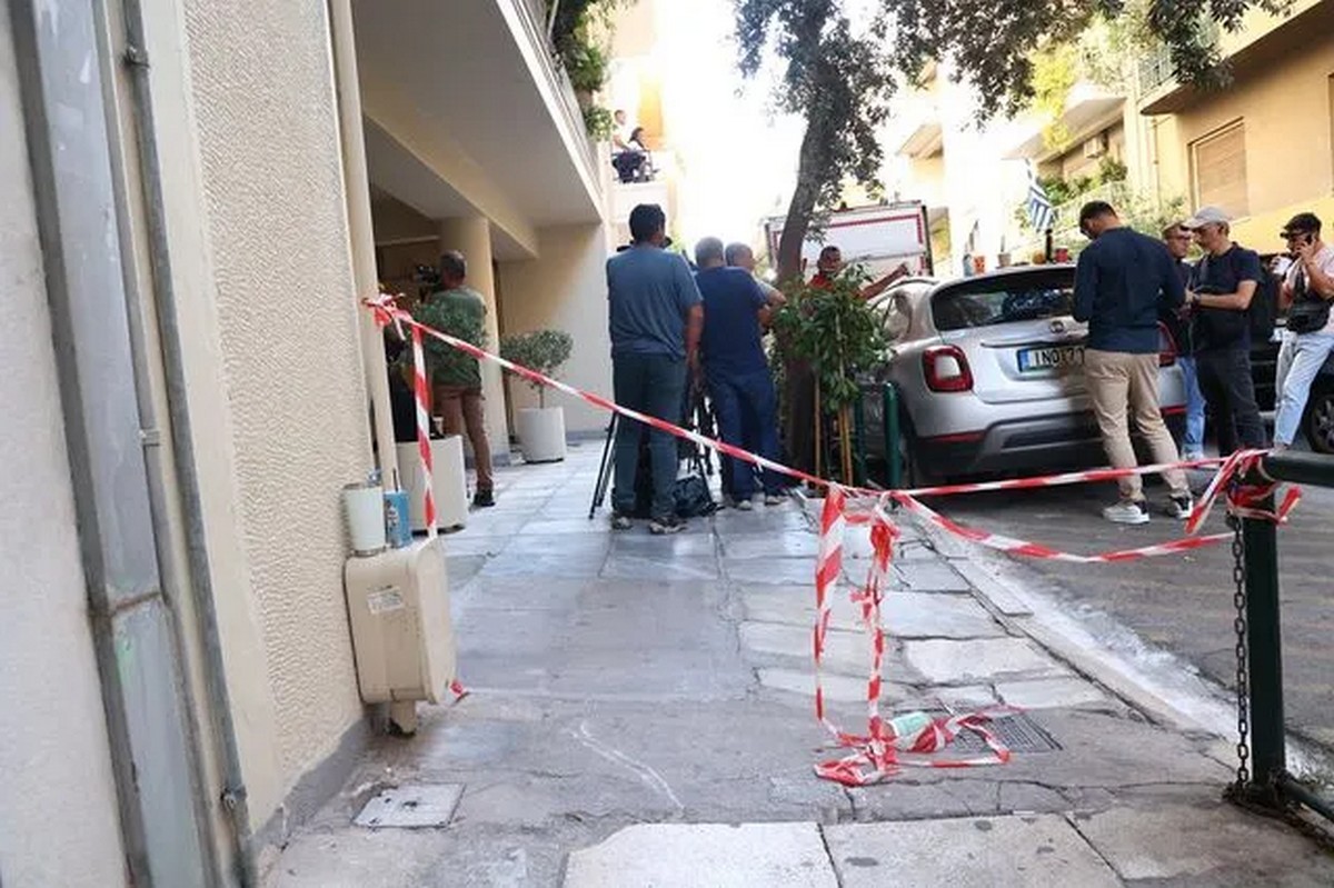 Μαζωνάκης: Τι ψάχνουν οι εισαγγελείς – Η παραδοχή που “καίει” τη γιατρό                                          Μαζωνάκης: Τι ψάχνουν οι εισαγγελείς – Η παραδοχή που “καίει” τη γιατρό