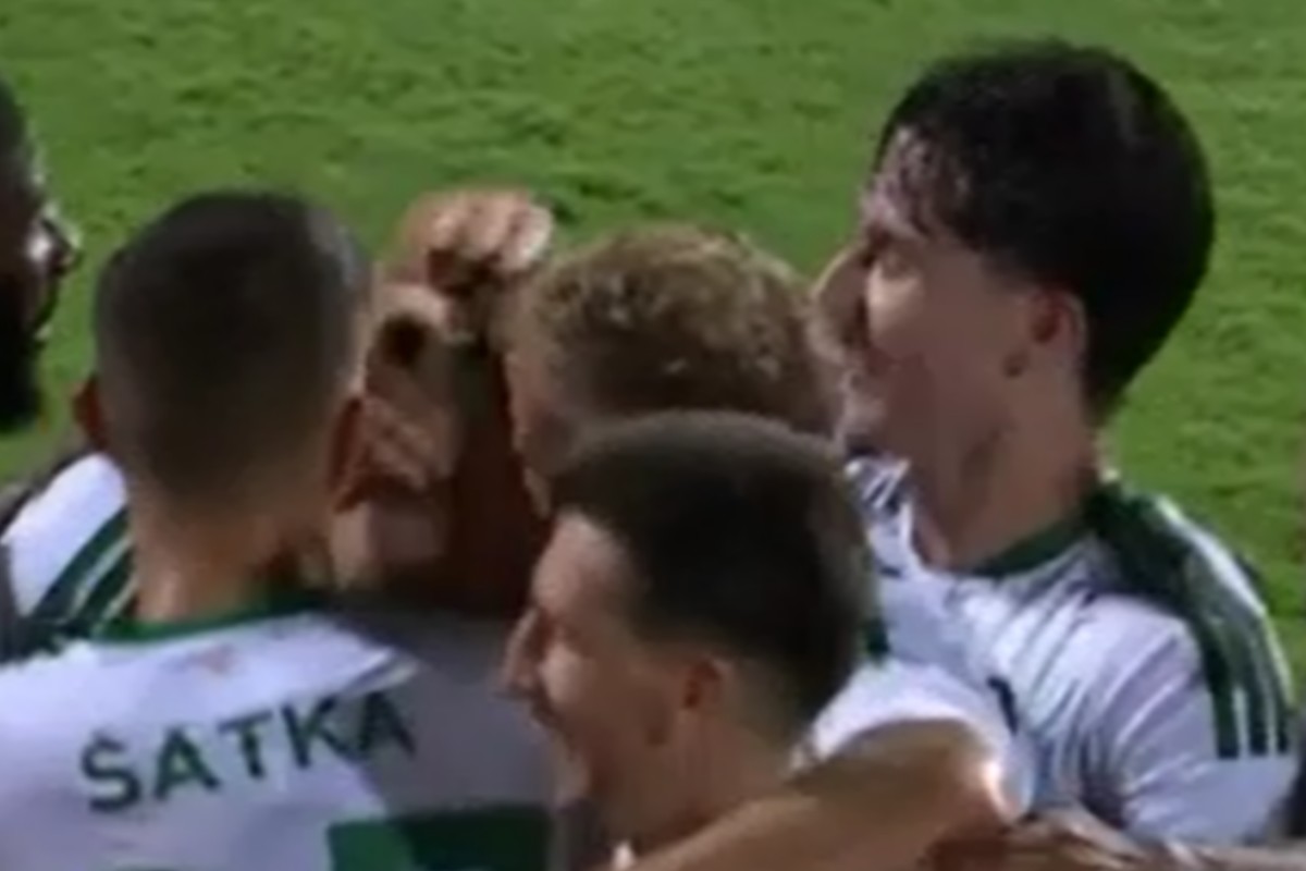 Η Ομόνοια νίκησε 1-0 τη Θέλτα με απίθανο γκολ του Μπάλκοβετς - Η Σπάρτα Πράγας κέρδισε με το εμφατικό 4-1 στην έδρα της Αραράτ                                          Η Ομόνοια νίκησε 1-0 τη Θέλτα με απίθανο γκολ του Μπάλκοβετς - Η Σπάρτα Πράγας κέρδισε με το εμφατικό 4-1 στην έδρα της Αραράτ