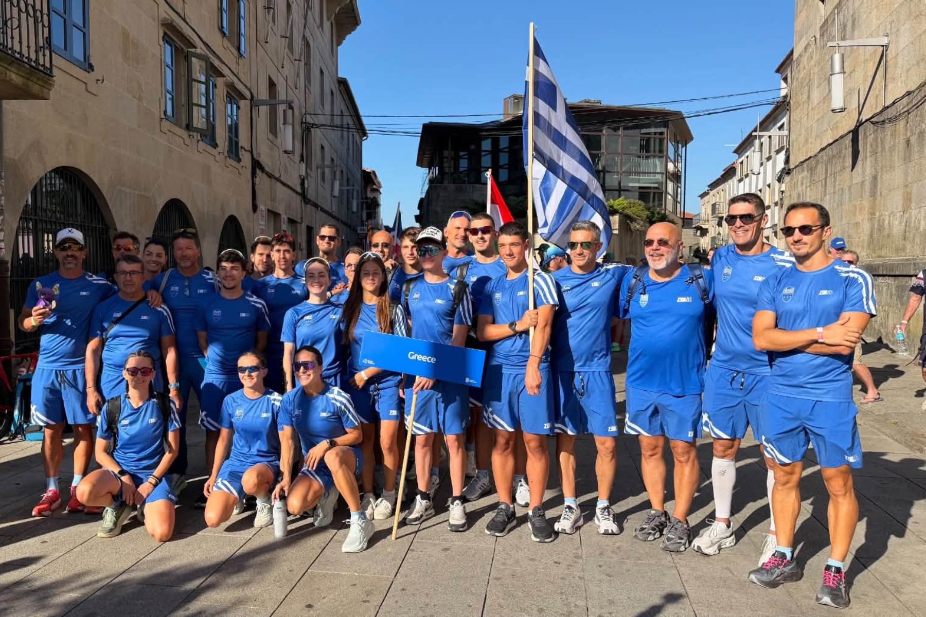 Με 33 αθλητές και αθλήτριες η Team Hellas στο Παγκόσμιο Πρωτάθλημα τριάθλου                                          Με 33 αθλητές και αθλήτριες η Team Hellas στο Παγκόσμιο Πρωτάθλημα τριάθλου