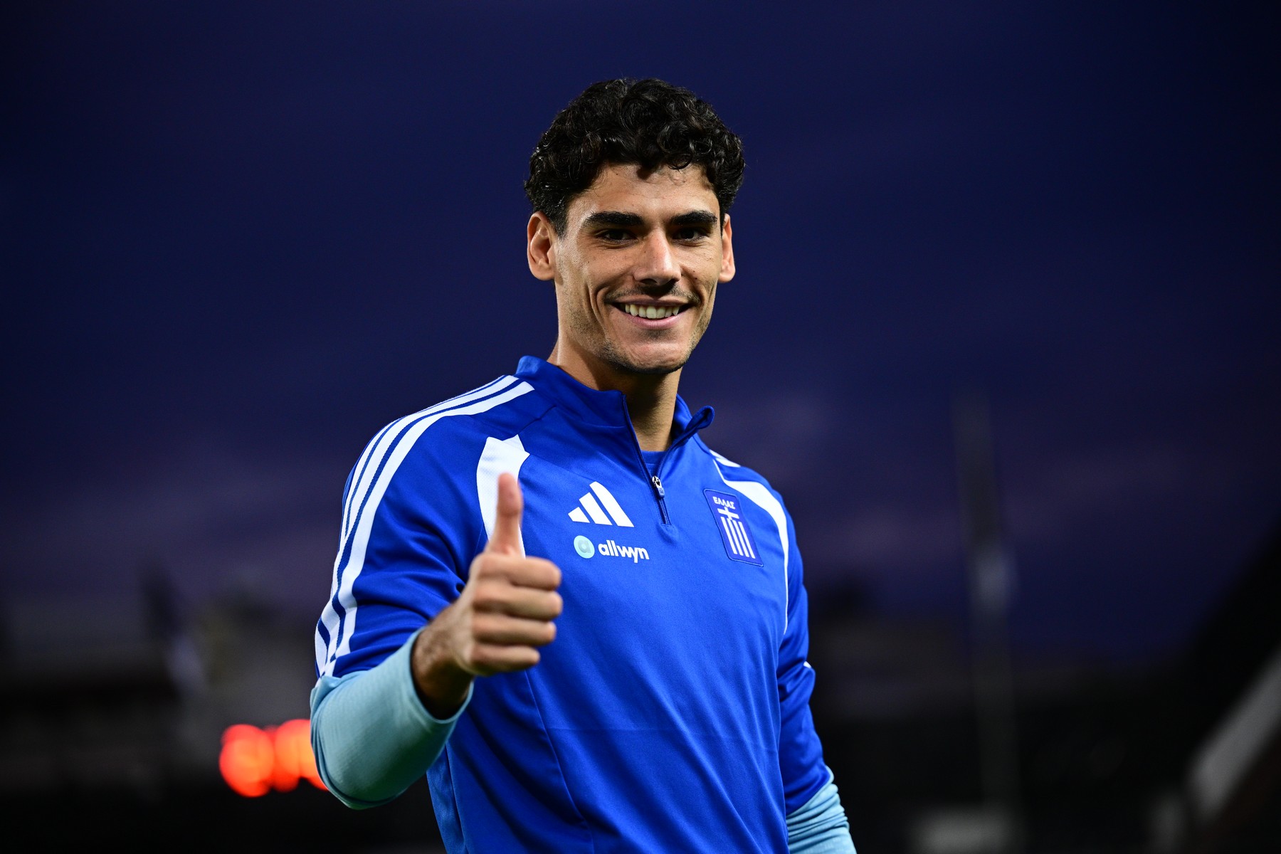 Τα κλικς από την προπόνηση της Εθνικής ενόψει Ολλανδίας: Η πρώτη του Τσάπρα                                          Τα κλικς από την προπόνηση της Εθνικής ενόψει Ολλανδίας: Η πρώτη του Τσάπρα