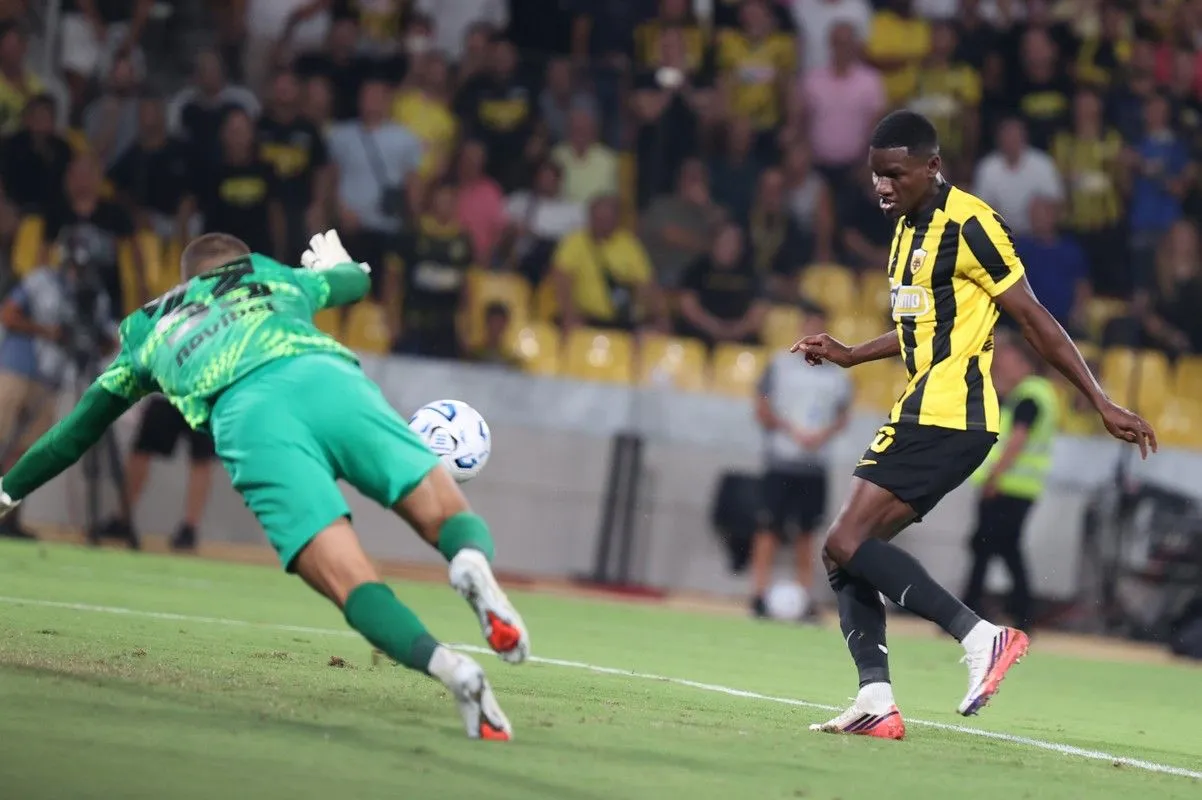 Κιτρινόμαυρο πάρτι στην Allwyn Arena και 5-0 ο Ζίνι
