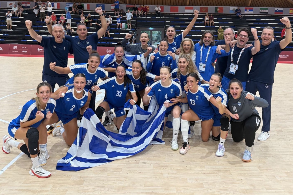 Iστορικό χάλκινο μετάλλιο για την Εθνική Χάντμπολ γυναικών στους Μεσογειακούς                                          Iστορικό χάλκινο μετάλλιο για την Εθνική Χάντμπολ γυναικών στους Μεσογειακούς