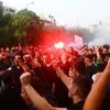 Ολυμπιακός – Παναθηναϊκός: Έπεσε το ξενοδοχείο της πράσινης αποστολής, χαμός από φιλάθλους του τριφυλλιού πριν το ντέρμπι αιωνίων