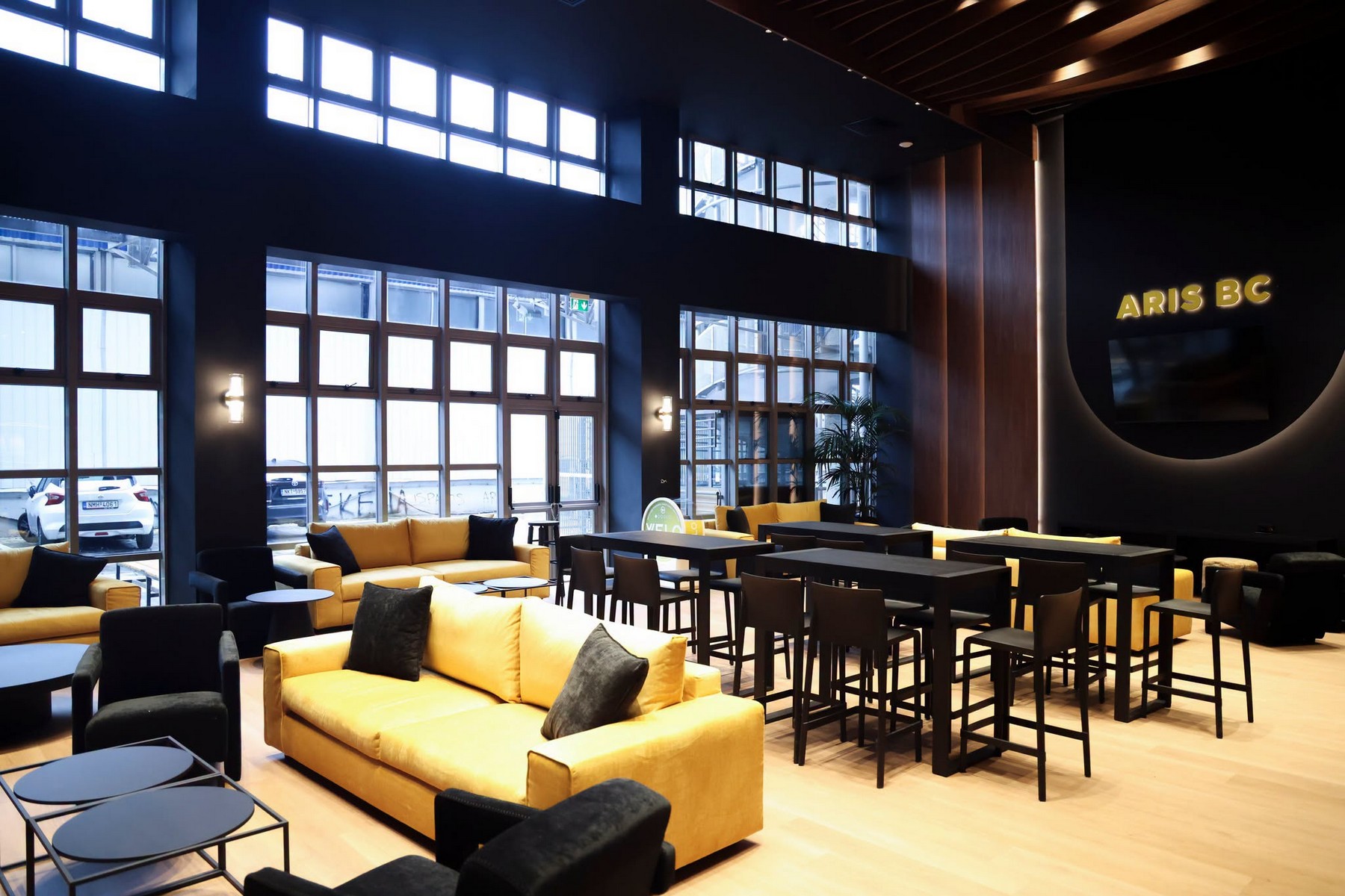 Η ΚΑΕ Άρης παρουσίασε το νέο VIP Lounge και τις νέες παροχές φιλοξενίας                                          Η ΚΑΕ Άρης παρουσίασε το νέο VIP Lounge και τις νέες παροχές φιλοξενίας