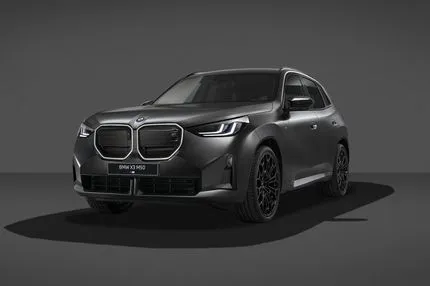 Η BMW προσφέρει νέο Black Package στο δυναμικό SUV της, X3 M50 xDrive