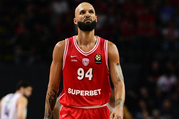 Οι κρυφοί MVP σε μια νέα έδρα όπου ο Ολυμπιακός θυμήθηκε ξανά την άμυνά του