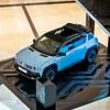 Στο Golden Hall για λίγες εμφανίσεις, το ξεχωριστό νέο SUV Renault 4 E-Tech με την υφασμάτινη οροφή