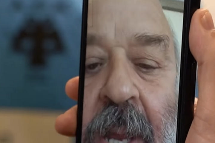 Τα συγχαρητήρια του Μάριου Ηλιόπουλου στους παίκτες της Κ19 της ΑΕΚ, μετά το ιστορικό διπλό επί της Σαχτάρ