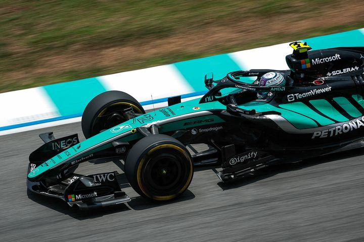 Απάντηση της Mercedes: Ο Αντονέλι στην κορυφή του FP3 μπροστά από τις δύο Red Bull