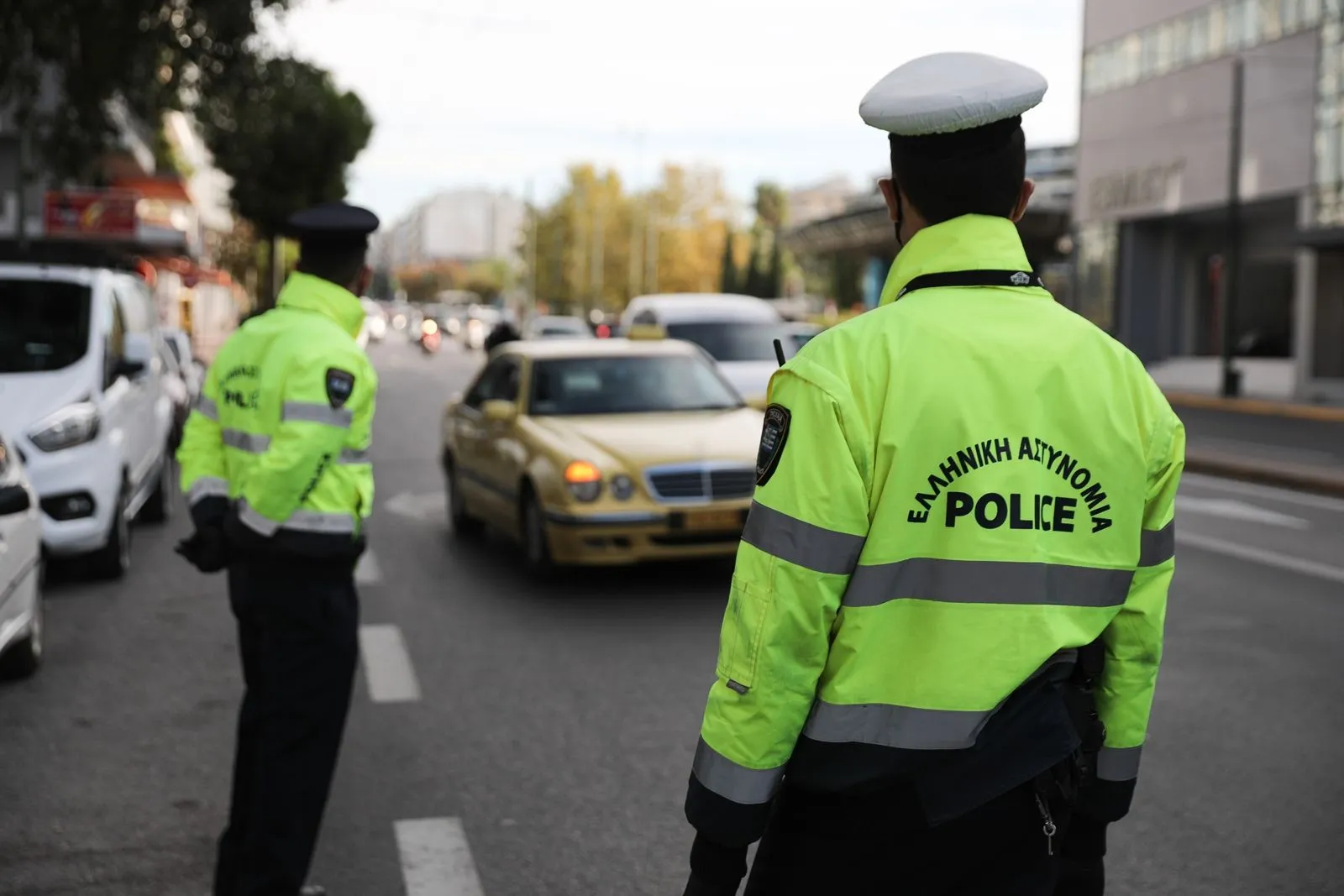 Νέος Κ.Ο.Κ.: Πάνω από 1.900 κλήσεις για κράνος σε μια εβδομάδα- Οι παραβάτες ανά περιοχή