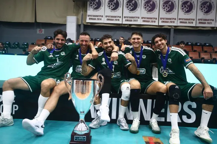 Τα highlights από την άνετη επικράτηση του Παναθηναϊκού επί του Φλοίσβου στον τελικό του Σούπερ Καπ βόλεϊ ανδρών