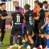 Σύρραξη και νεύρα μεταξύ των παικτών στο 63′, μετά από καταλογισμό πέναλτι για τον Πανιώνιο