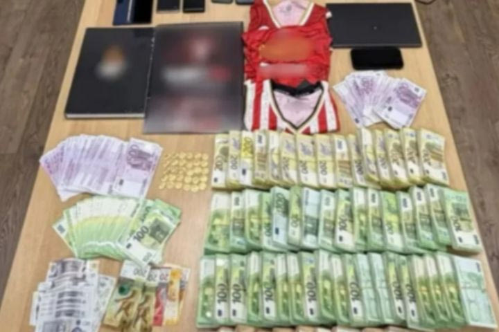 Τι βρέθηκε στα σπίτια δύο διαιτητών του σκανδάλου μπάσκετ – Δείτε φωτογραφίες