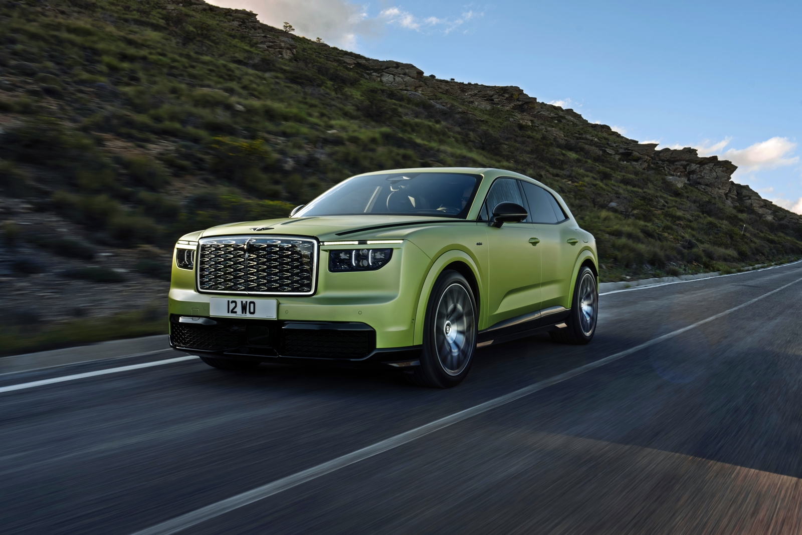 Αυτή είναι η νέα Bentley Torcal- Το απόλυτo premium ηλεκτρικό SUV με έως και 888 ίππους που ακούγεται σαν V8                                          Αυτή είναι η νέα Bentley Torcal- Το απόλυτo premium ηλεκτρικό SUV με έως και 888 ίππους που ακούγεται σαν V8
